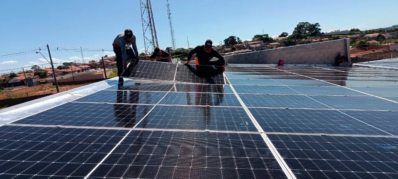 Manutenção elétrica EMS